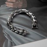 Homme personnalité dominant quille bracelet de mode ins niche design haut de gamme sens punk tendance ne perd pas de couleur accessoires